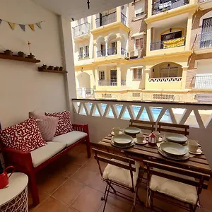 https://precioso-apartamento-con-piscina-cerca-de-la-playa.1costadelsol.com